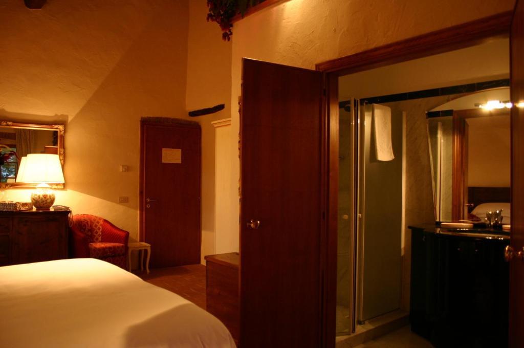 Borgo Livernano Radda in Chianti Zimmer foto